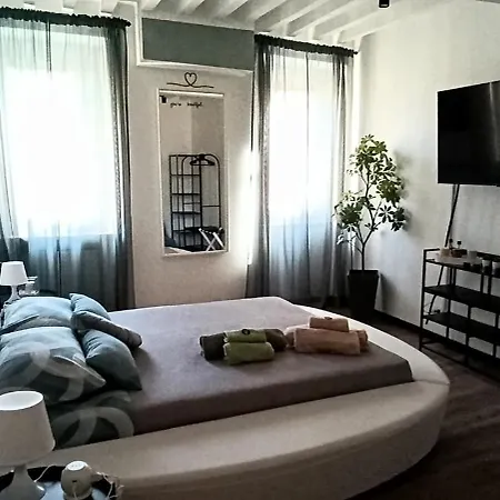 شقة Il Sogno Di Elisa -romantico Nel Centro Di