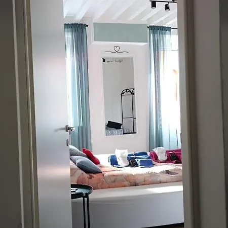 شقة Il Sogno Di Elisa -romantico Nel Centro Di بارما