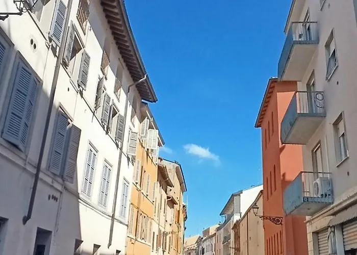 Apartment Il Sogno Di Elisa -romantico Nel Centro Di Parma