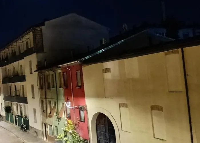 Il Sogno Di Elisa -romantico Nel Centro Di Lägenhet *